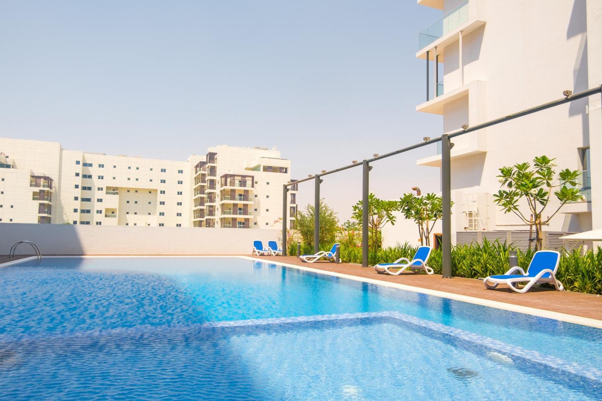 Апартаменты Industrial Chic Retreat Al Qurayyah Экстерьер фото